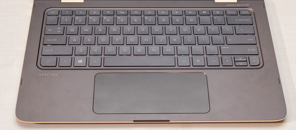 HP Spectre 13 x360 Limited Editionのキーボード。写真は英語仕様ですが、国内モデルは日本語仕様です