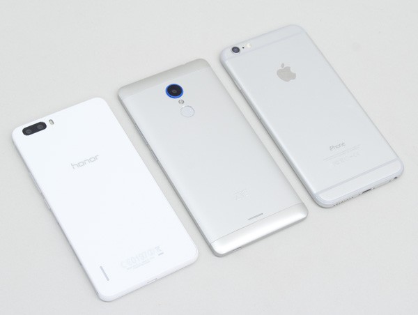 honor6 PｌｕｓとZTE Blade V580、iPhone6 Plusのバックパネル