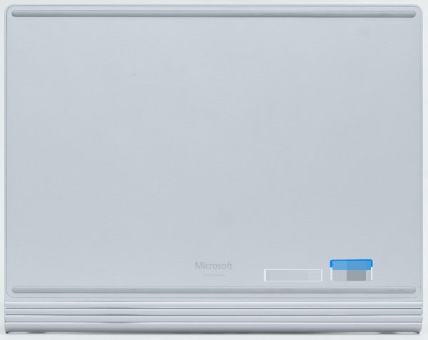 Surface Bookの底面部