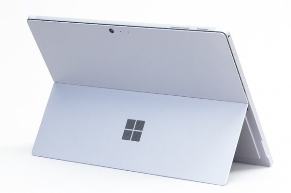 Surface Proのキックスタンド