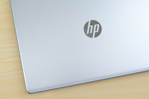 日本HP 17.3型ノートパソコン HP 17-bs000