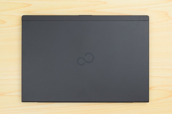 LIFEBOOK WU2/B3の本体デザイン