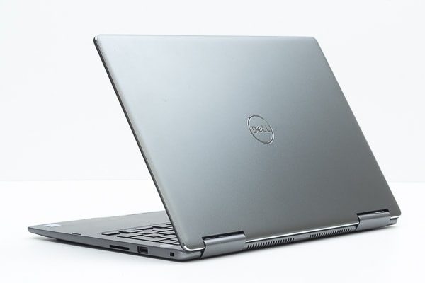 Inspiron 13 7000 2-in-1の本体カラー