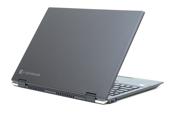 dynabook VZ82の本体カラー