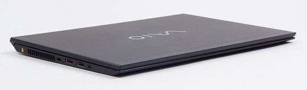 VAIO S13 全体のフォルム