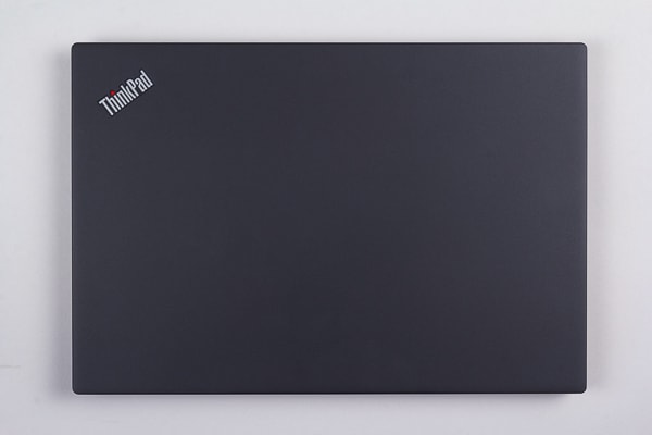 ThinkPad X280 天板デザイン
