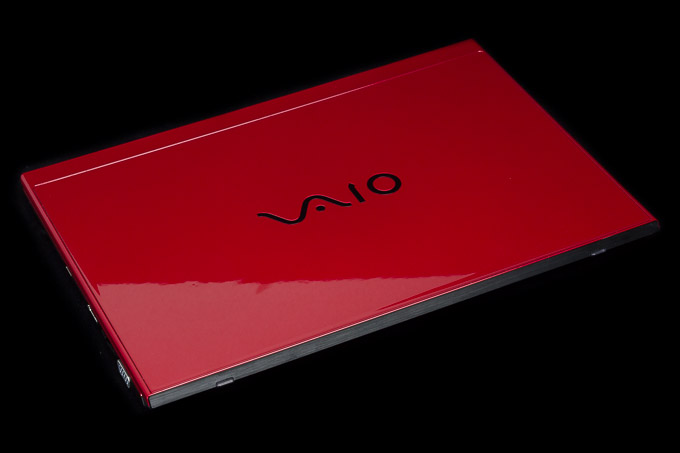 VAIO S11 | RED EDITION　天板の塗装