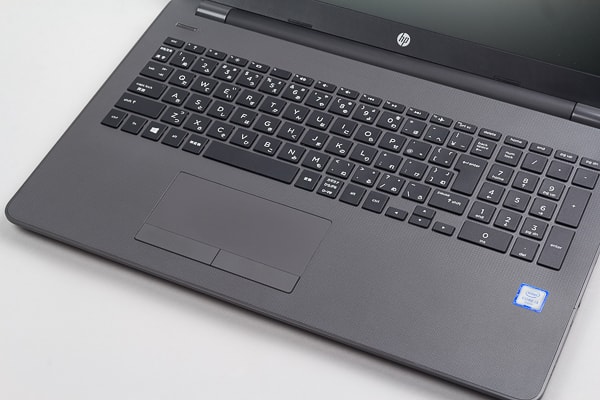 HP 250 G6　キーボード面のデザイン