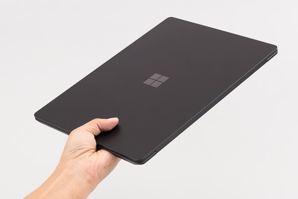 Surface Laptop 2 重量