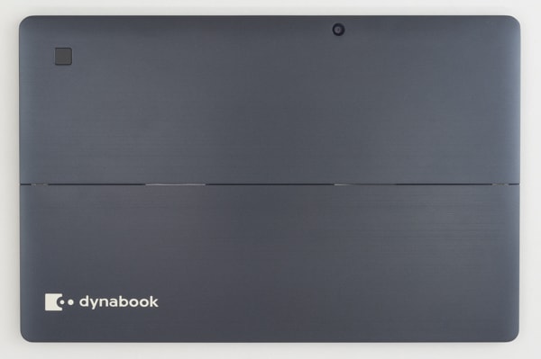 dynabook DZ83/J 本体カラー