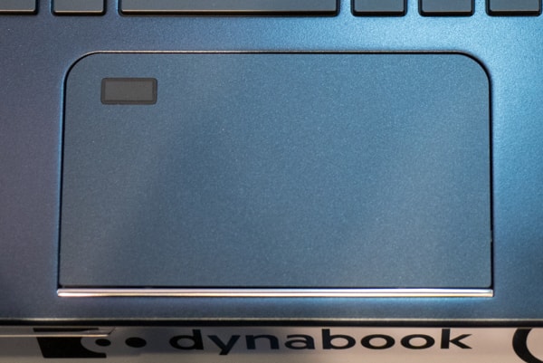 dynabook G タッチパッド