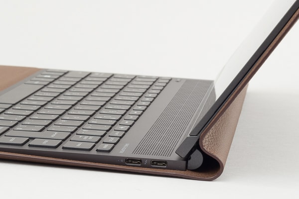 HP Spectre Folio 13 クロムなめし