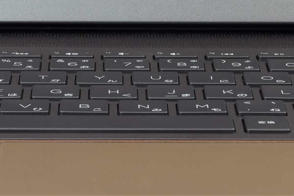 HP Spectre Folio 13 タイプ感