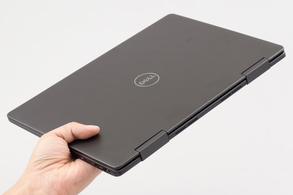 Inspiron 13 7000 2-in-1 軽さ