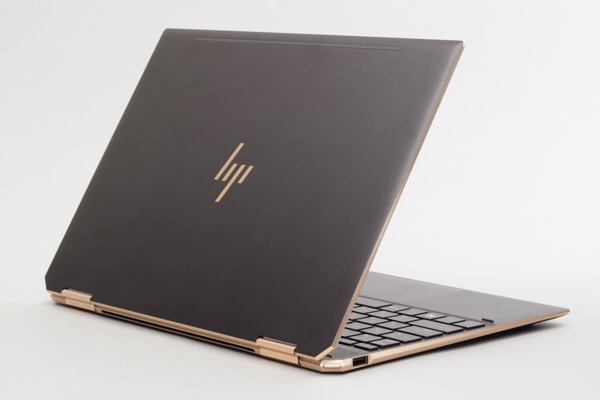 HP Spectre x360 13 本体カラー