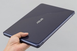 ASUS VivoBook W203MA 特徴 激安なのに超軽い！