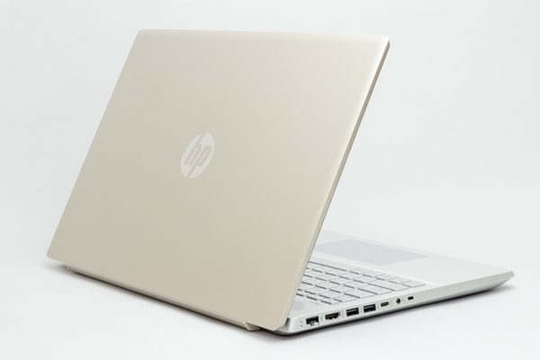 HP Pavilion 15-cu0000 本体カラー