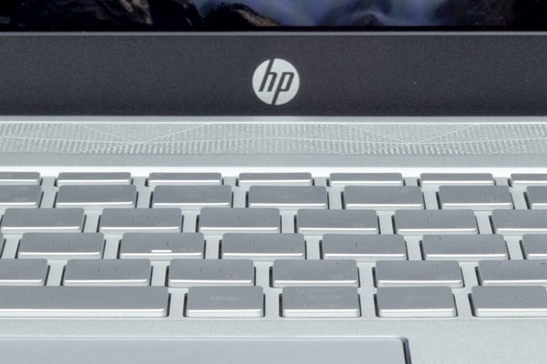 HP Pavilion 15-cu0000 タイプ感