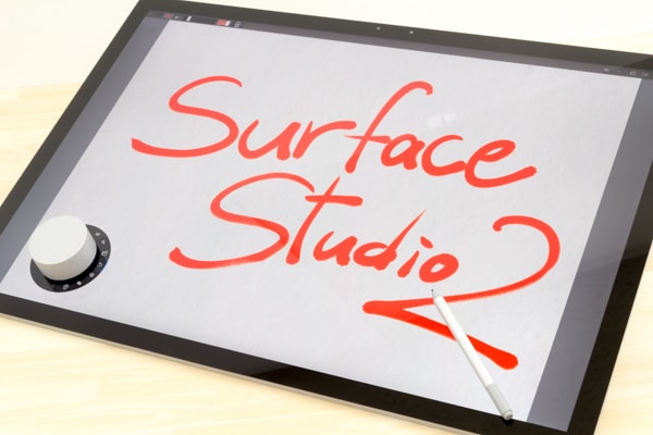 Surface Studio 2 液タブ