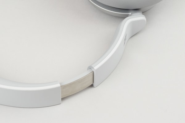 Surface Headphones スライダー