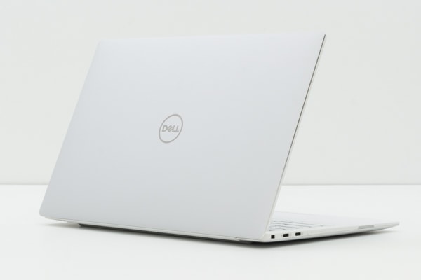 XPS 13 (9380) 本体カラー