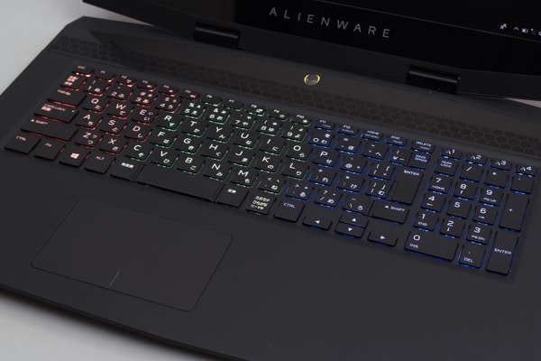 ALIENWARE M17 分解