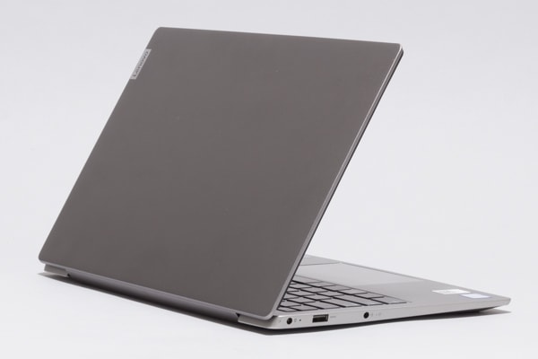 Ideapad S530 本体デザイン