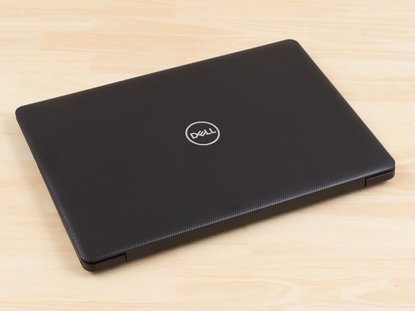 Inspiron 15 5000 (5583) ボディの素材