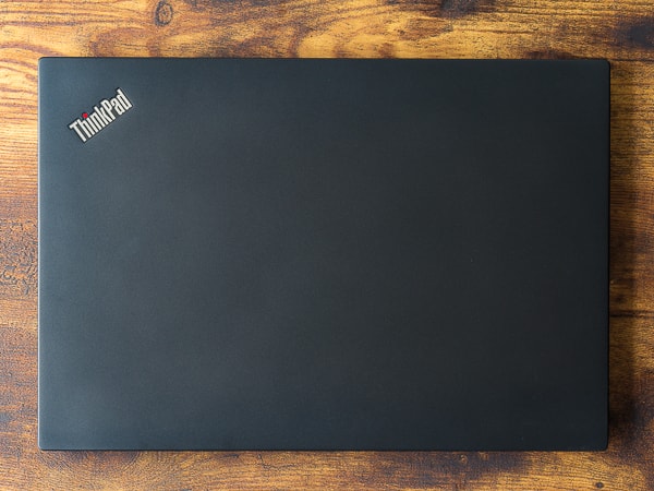 ThinkPad T490s 大きさ