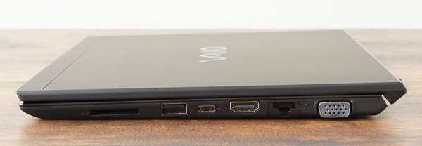 VAIO SX12 | ALL BLACK EDITION 右側面