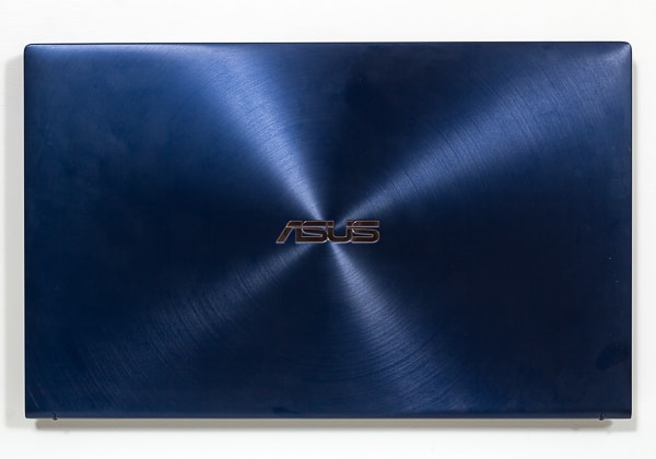 ASUS ZenBook 15 UX534FT 本体カラー