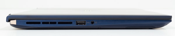 ZenBook 15 UX534FT 左側面