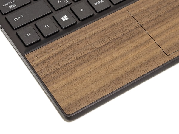 HP ENVY x360 13 Wood Edition 木目