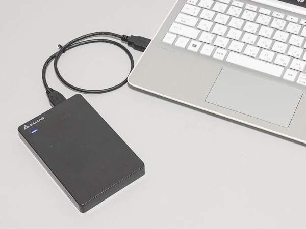 HP Stream 11-ak0000 外付けSSD