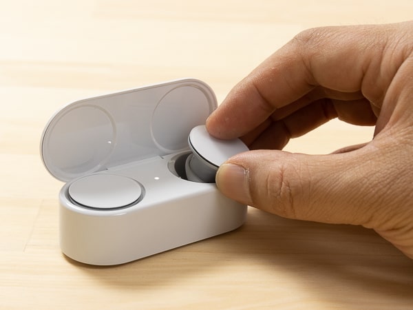 Surface Earbuds 充電ケース