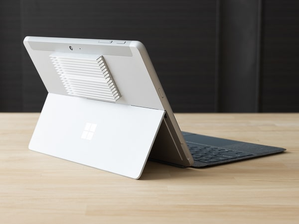 Surface Go 2 熱対策