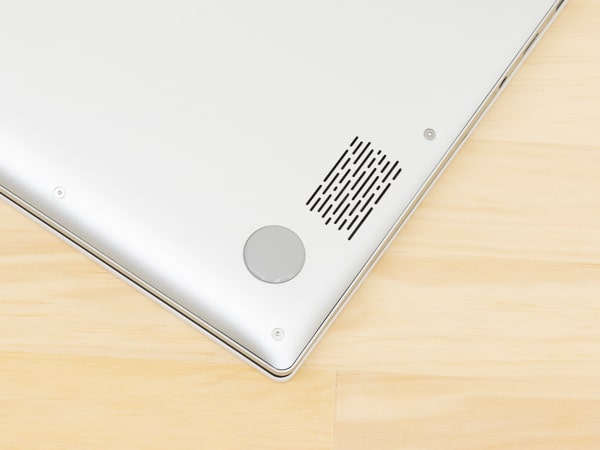 VivoBook S15 M533I スピーカー