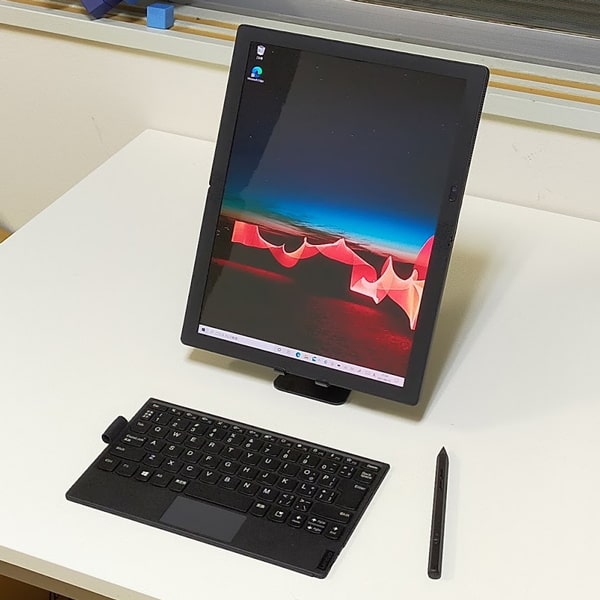 ThinkPad X1 Fold　縦向き