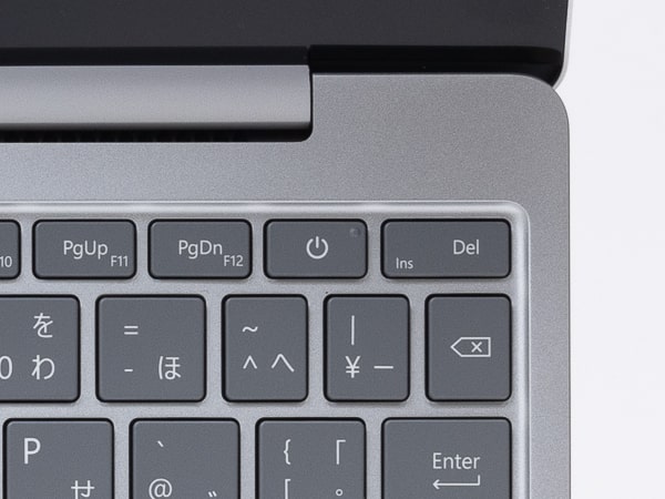 Surface Laptop Go　電源ボタン