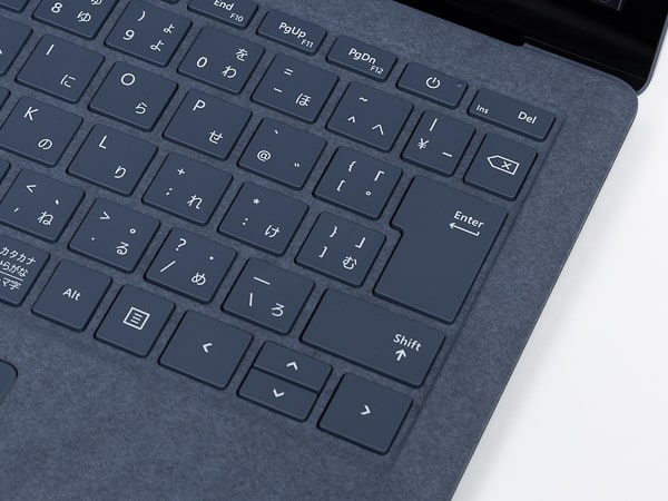 Surface Laptop 4 13.5インチ　配列