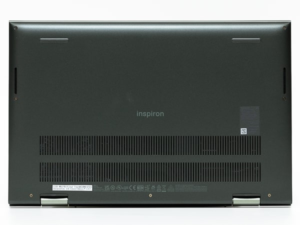 Inspiron 14 2-in-1 7415　底面