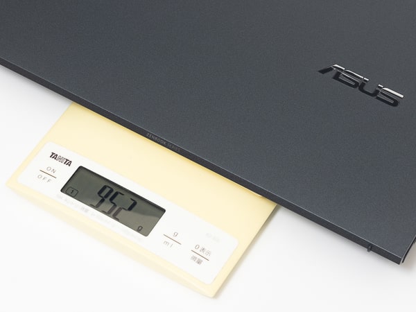Zenbook 14 UX435　重さ