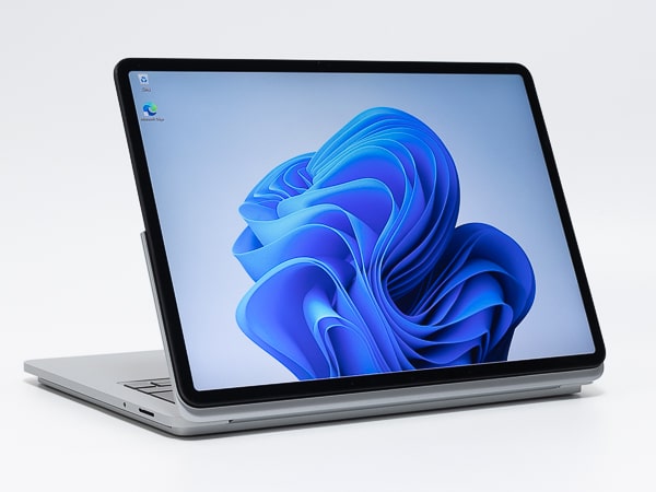 Surface Laptop Studio　スタイル