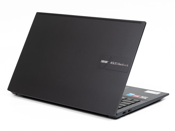 Vivobook Pro 15 OLED M3500QA　外観