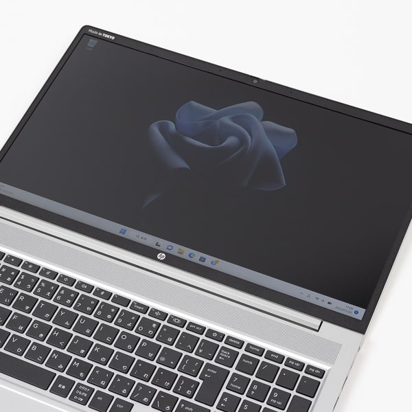 HP ProBook 450 G9　ディスプレイ角度