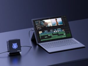 MINISFORUM V3