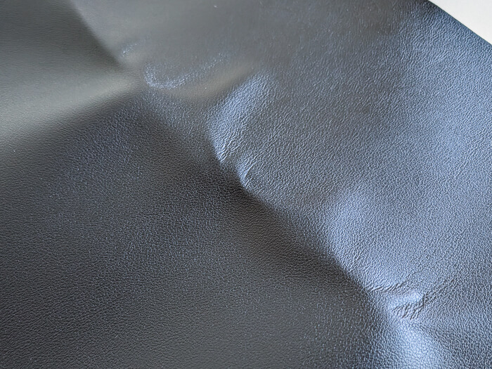 滑り止めベースと防水表面を備えたゲーミングマウスパッド