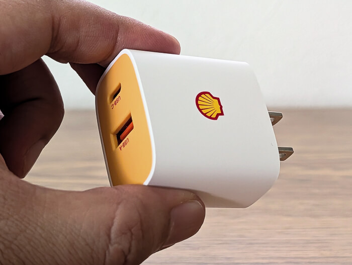 Shell USB 充電器 20W 2ポート（SWC34）